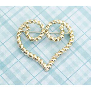Twisted Knot Gold Tone Heart Brooch- L1